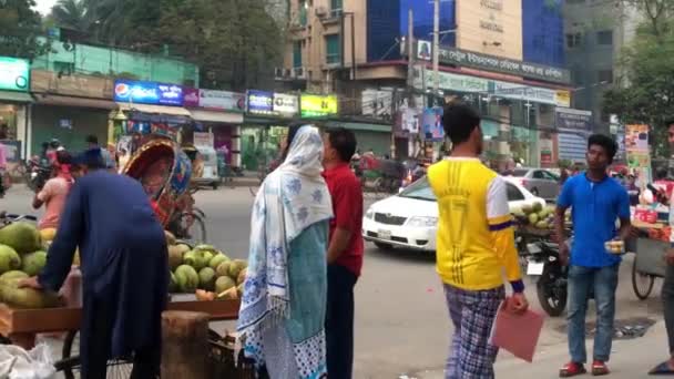 Onbekenden Straatverkeer Ring Road Wijk Adabor Van Dhaka Hoofdstad Van — Stockvideo