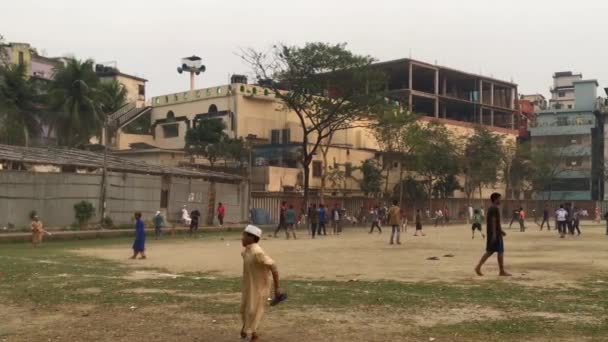 Crianças Jovens Não Identificados Parque Infantil Área Shyamoli Daca Capital — Vídeo de Stock