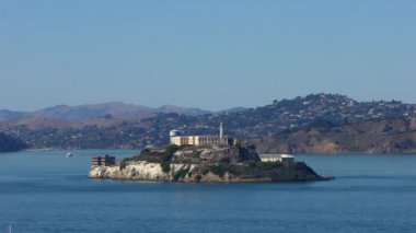 Alcatraz Adası, Telegraph Hill 'den görüldüğü gibi San Francisco, Kaliforniya, ABD, 2018