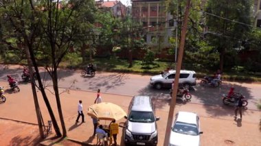 Doğu Afrika, Ruanda 'nın başkenti Kigali' nin Kicukiro ilçesinde yaklaşık Mart 2019 'da trafik vardı.