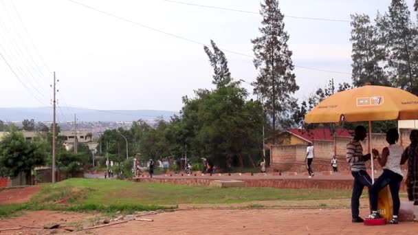 Persone Non Identificate Traffico Sul Monte Nyanza Kigali Capitale Del — Video Stock