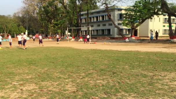 Aktivitäten Junger Studenten Freien Dhaka Residential Model College Mohammadpur Dhaka — Stockvideo