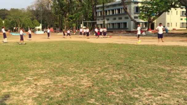 Unga Studenters Aktiviteter Utomhus Dhaka Residential Model College Mohammadpur Dhaka — Stockvideo