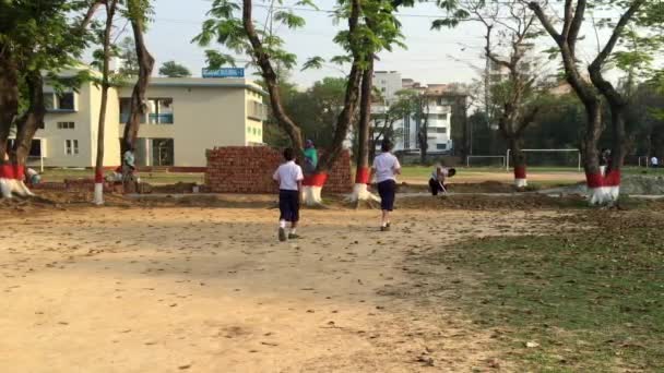 Aktivitäten Junger Studenten Freien Dhaka Residential Model College Mohammadpur Dhaka — Stockvideo