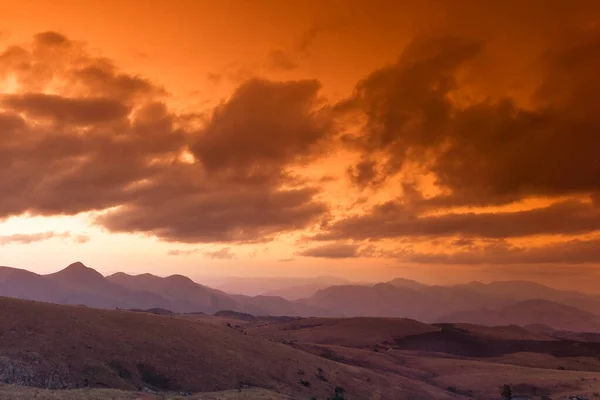 Piękne Kolorowe Niebo Nad Parku Narodowego Malolotja Republice Południowej Afryki — Zdjęcie stockowe