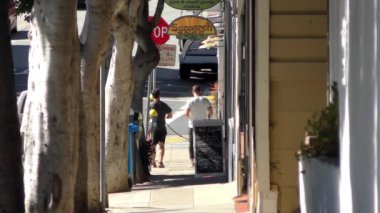 San Francisco, California 'daki Glen Park mahallesindeki sokak sahnesi, Ekim 2018 dolaylarında.