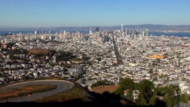 2018年10月頃カリフォルニア州ツインピークスから見たサンフランシスコ — ストック動画