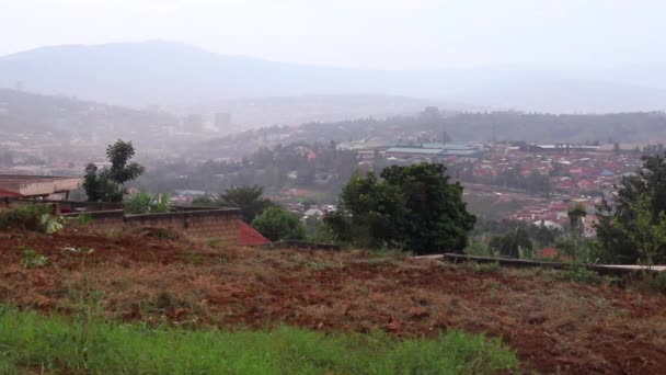 Blick Auf Die Hauptstadt Ruandas Kigali Vom Nyanza Gebirge Ostafrika — Stockvideo