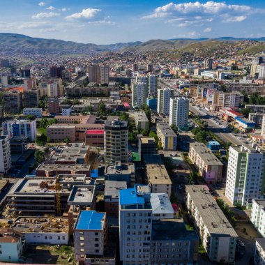 Moğolistan 'ın başkenti Ulaanbaatar' ın havadan görünüşü, yaklaşık Haziran 2019