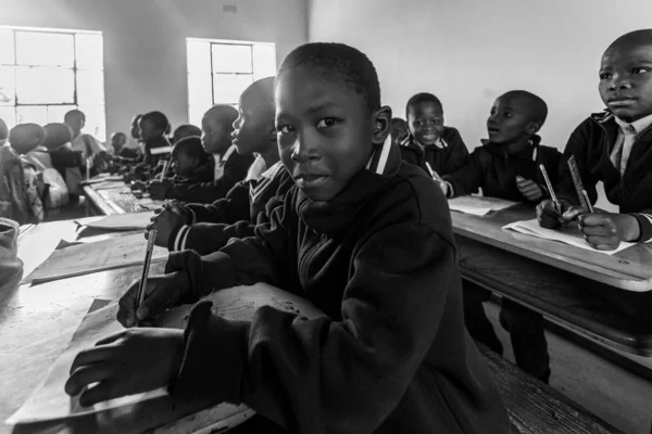 Enfants Swazis Non Identifiés Juillet 2008 École Missionnaire Nazaréenne Piggs — Photo