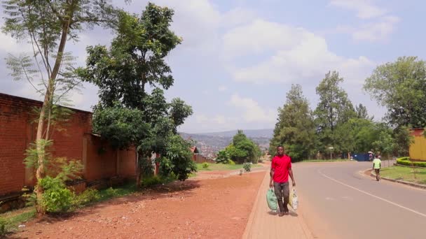 Άγνωστα Άτομα Στην Αγορά Kicukiro Στο Kigali Ρουάντα Τον Μάρτιο — Αρχείο Βίντεο