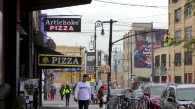 Brooklyn, Bushwick 'teki sokak manzarası, New York City' nin Brooklyn ilçesinin kuzey kesimindeki işçi sınıfı mahallesi, yaklaşık Ekim 2018.