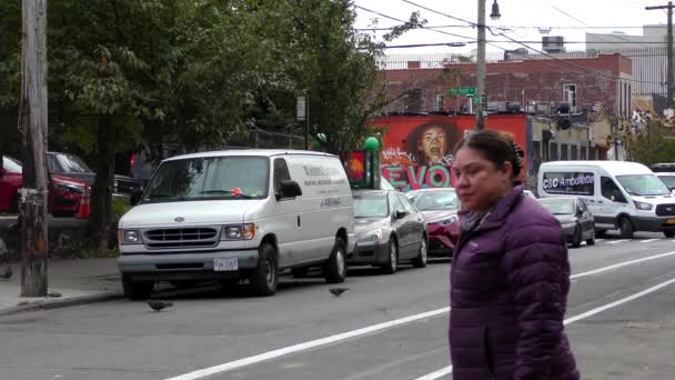 Cena Rua Bushwick Brooklyn Bairro Classe Trabalhadora Parte Norte Bairro — Vídeo de Stock