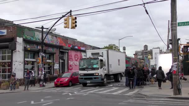 Cena Rua Bushwick Brooklyn Bairro Classe Trabalhadora Parte Norte Bairro — Vídeo de Stock