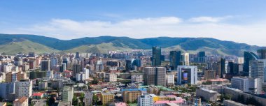 Moğolistan 'ın başkenti Ulaanbaatar' ın havadan görünüşü, yaklaşık Haziran 2019
