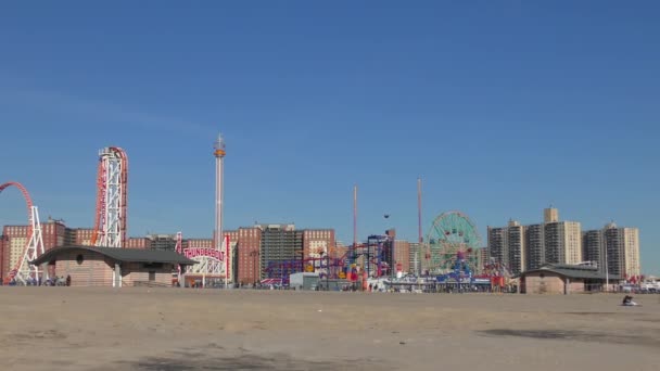 Luna Park Visto Desde Playa Coney Island Coney Island Nueva — Vídeos de Stock