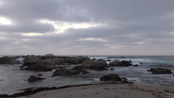 Udsigt Bølger Plaske Klipper San Cristobal Stillehavet Ocean – Stock-video