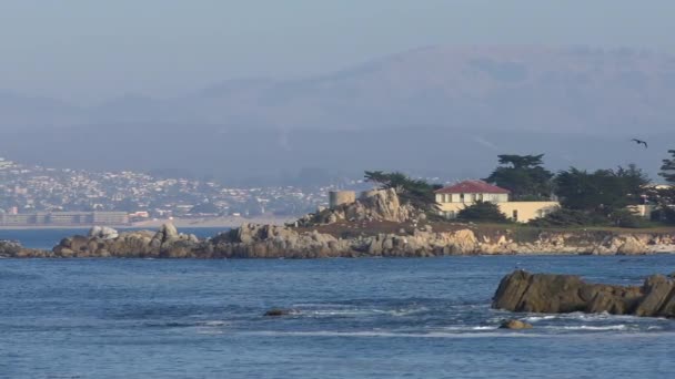 カリフォルニア州中央海岸に沿ったガラパタ州立公園の太平洋 2018年 — ストック動画