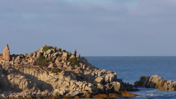 Pessoas Não Identificadas Oceano Pacífico Pôr Sol Santa Cruz Califórnia — Vídeo de Stock