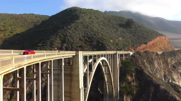 Bixby Creek Bridge Znany Również Jako Bixby Canyon Bridge Wybrzeżu — Wideo stockowe