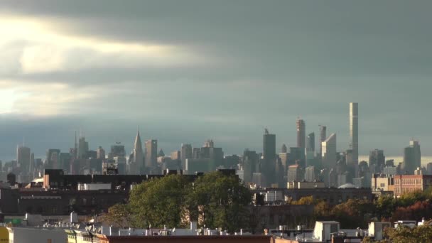 Manhattan Skyline Sett Utifrån Ett Tak Brooklyn New York Oktober — Stockvideo