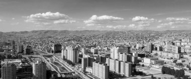 Moğolistan 'ın başkenti Ulaanbaatar' ın havadan görünüşü, yaklaşık Haziran 2019