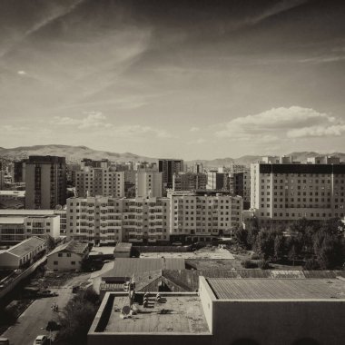 Moğolistan 'ın başkenti Ulaanbaatar' ın havadan görünüşü, yaklaşık Haziran 2019