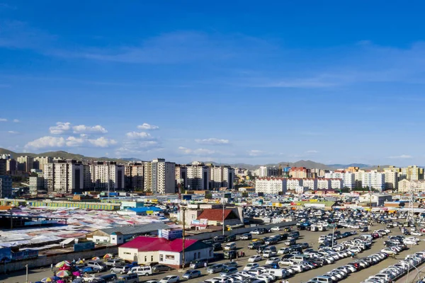 Moğolistan 'ın başkenti Ulaanbaatar' ın havadan görünüşü, yaklaşık Haziran 2019