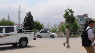 2019 'da Mazar-i-Şerif, Kuzey Afganistan' da sokak trafiği
