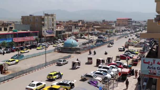 Tráfico Urbano Mazar Sharif Norte Afganistán 2019 — Vídeo de stock