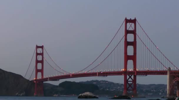 Golden Gate Bridge Sett Utifrån Baker Beach Vid Solnedgången San — Stockvideo