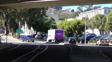 San Francisco, California 'daki Glen Park mahallesindeki sokak sahnesi, Ekim 2018 dolaylarında.