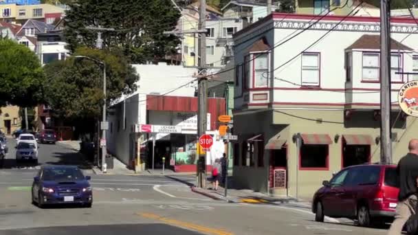 2018年10月左右 加利福尼亚州旧金山格伦公园社区的街道场景 — 图库视频影像