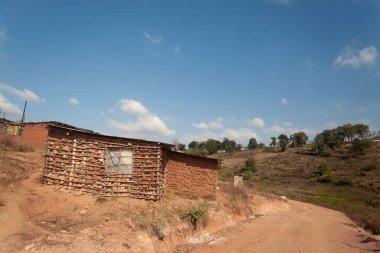 Domuzlar Tepesi, Svaziland 'daki Nasıralı Misyon Okulu' nun binaları, Temmuz 2018 dolaylarında.
