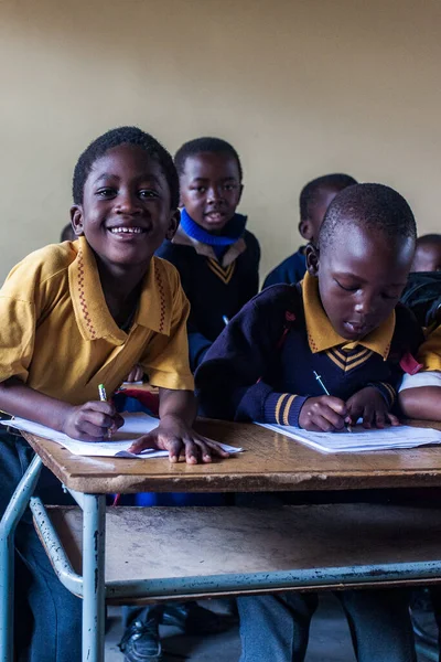 Piggs Peak Swaziland Juillet Étudiants Orphelins Non Identifiés Juillet 2008 — Photo