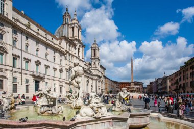 Roma, İtalya 'daki Piazza Navona (Navona Meydanı) binaları, 2008 dolaylarında