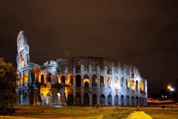 Колизей Ночное Время Столице Италии Риме — стоковое фото