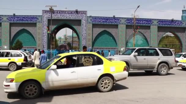 Gatutrafiken Mazar Sharif Norra Afghanistan April 2018 — Stockvideo