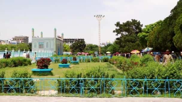 Pueblo Afgano Identificado Mezquita Azul Mazar Sharif Norte Afganistán 2019 — Vídeos de Stock