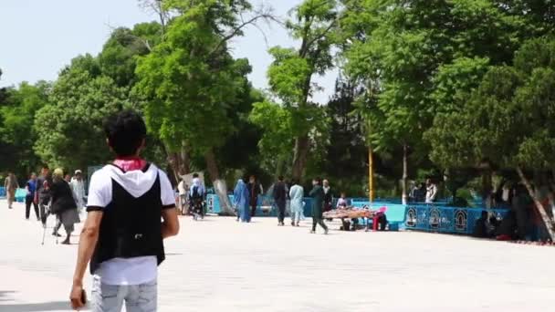 Povo Afegão Não Identificado Centro Cidade Mazar Sharif Afeganistão Norte — Vídeo de Stock