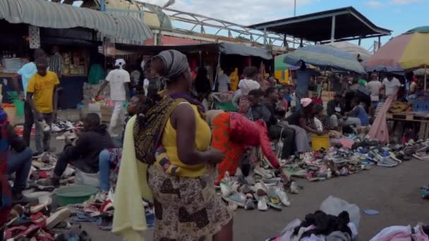 Neidentifikovaní Lidé Trhu Lusace Hlavním Městě Zambii Jižní Afrika 2020 — Stock video
