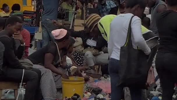 Niezidentyfikowani Ludzie Targu Lusace Stolicy Zambii Rpa 2020 — Wideo stockowe