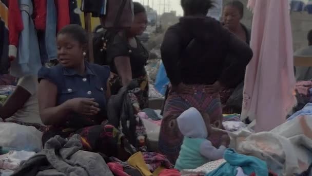 Niet Geïdentificeerde Mensen Een Markt Lusaka Hoofdstad Van Zambia Zuidelijk — Stockvideo