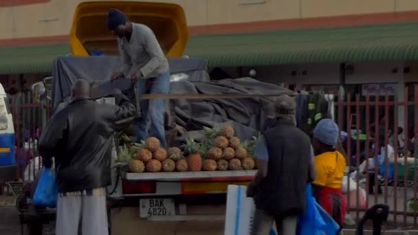 Orang Tak Dikenal Jalan Lusaka Ibukota Zambia Afrika Selatan 2020 — Stok Video