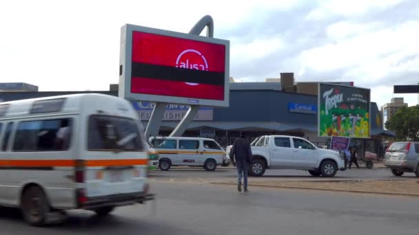Οδική Κυκλοφορία Στη Λουσάκα Την Πρωτεύουσα Της Ζάμπια Νότια Αφρική — Αρχείο Βίντεο