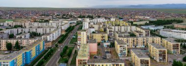 Moğolistan 'ın Ulaanbaatar bölgesinin dokuz bölgesinden biri olan Baganuur' un havadan görünüşü, yaklaşık Haziran 2019 'da gerçekleşmiştir.