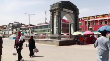 2019 'da Mazar-i-Şerif, Kuzey Afganistan' da sokak trafiği