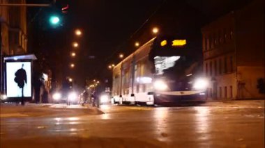 Gece ışık sokak görünümü 4k