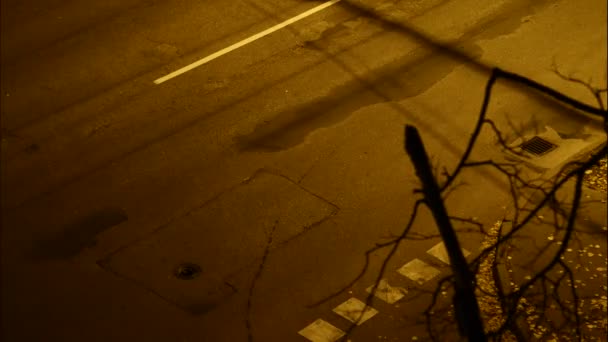 Noite luz rua vista 4K — Vídeo de Stock