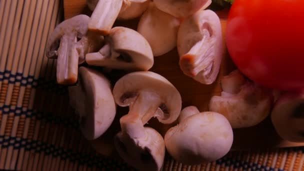 Closeup of champignons and vegetables. 4K UHD — Stock Video